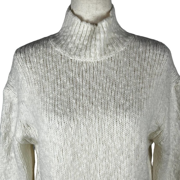 VINCE WOOL BLEND NUBBY TURTLENECK SWEATER IN CREAM NWT WOMEN'S SIZE XS - Picture 3 of 16